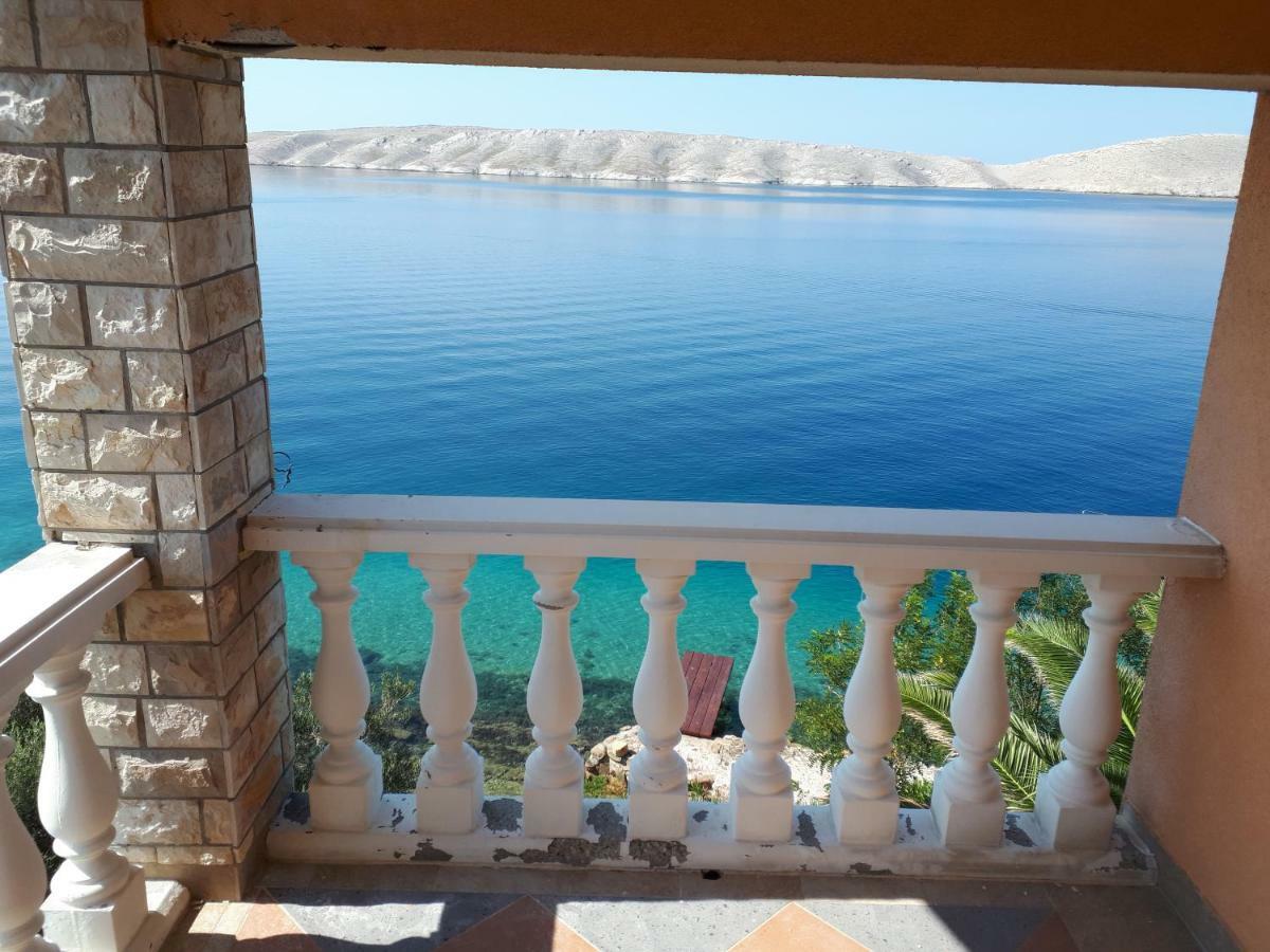 Apartments Horvat On Island Pag Vlasici Exterior photo